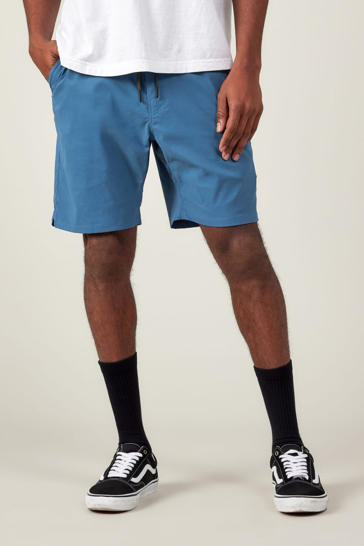 686 Men's Everywhere® Featherlight Chino Short — FLINT BLUE (vista 2)