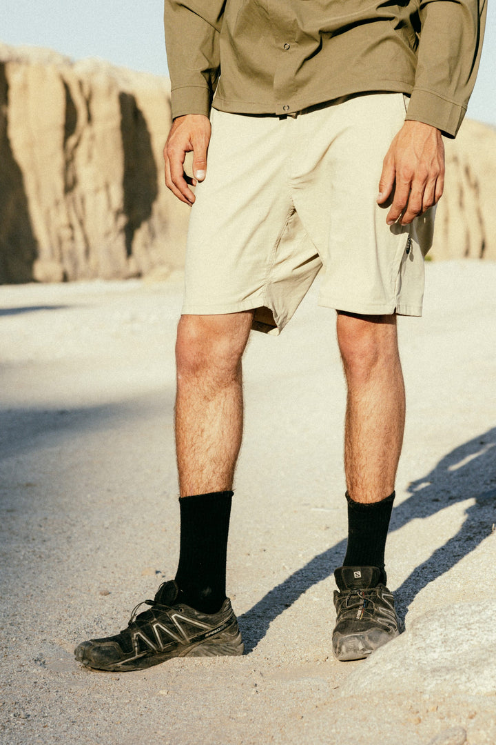686 Men's Everywhere® Featherlight Chino Short — PUTTY (vista 2)