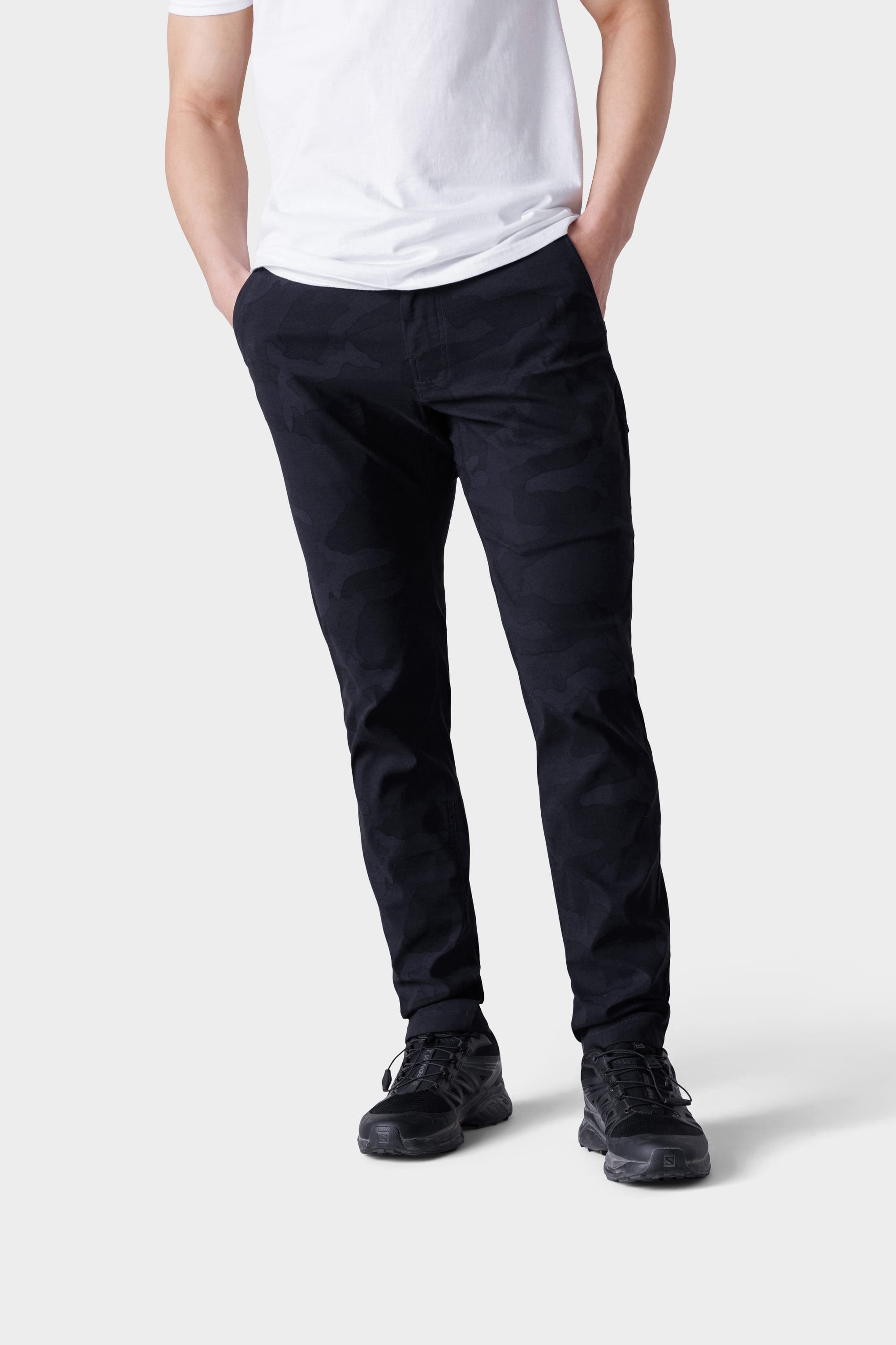 BLACK CAMO