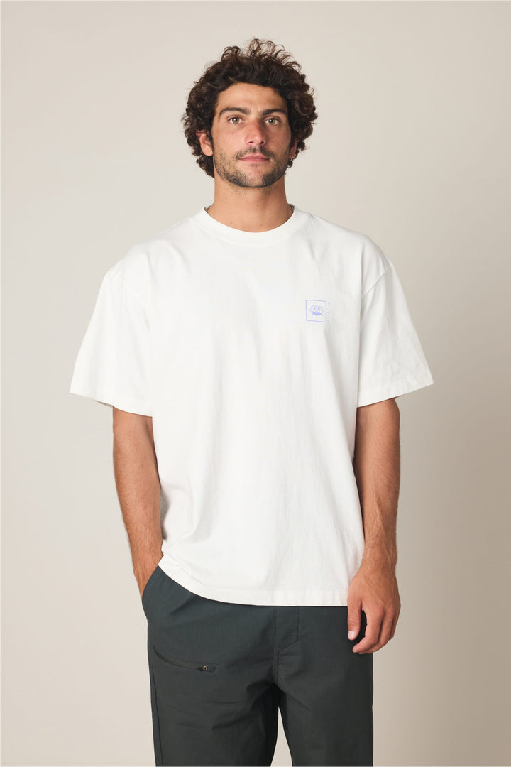 686 Peaks Relaxed SS Tee — WHITE (vista 2)