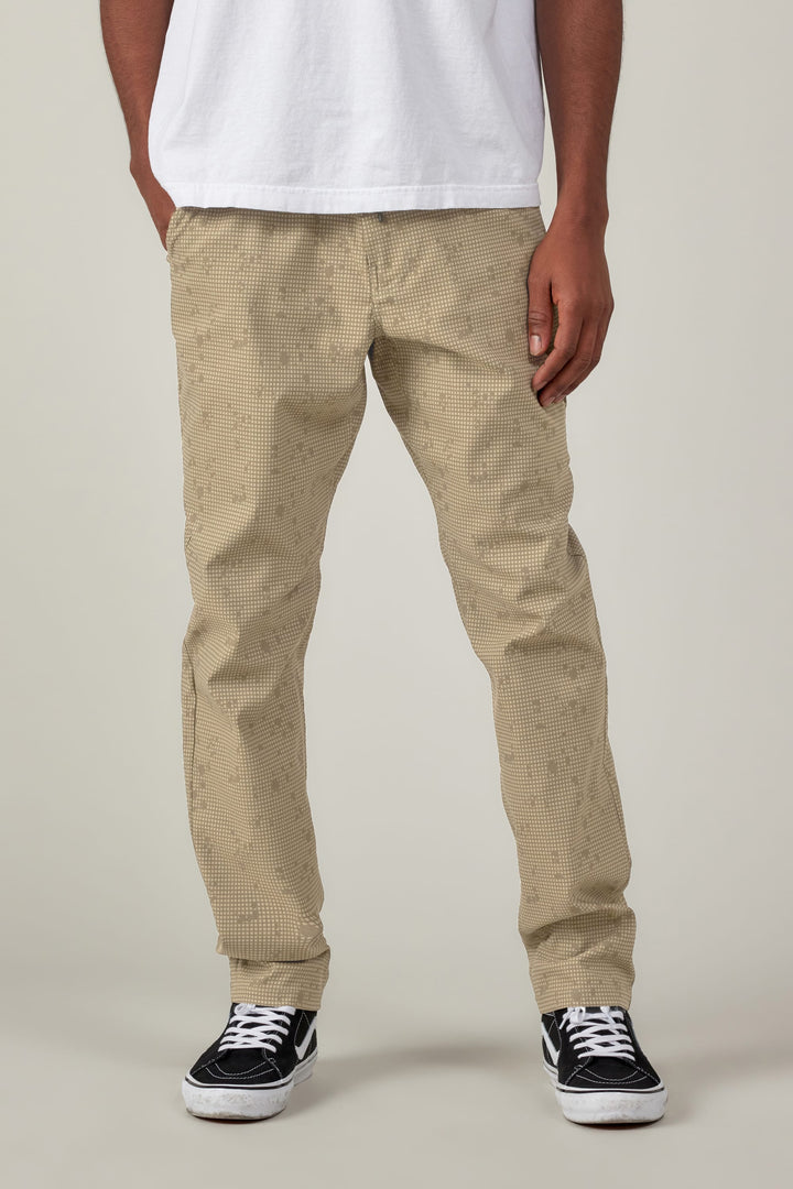 686 Men's Everywhere® Pant - Slim Fit — PUTTY DESERT GRID