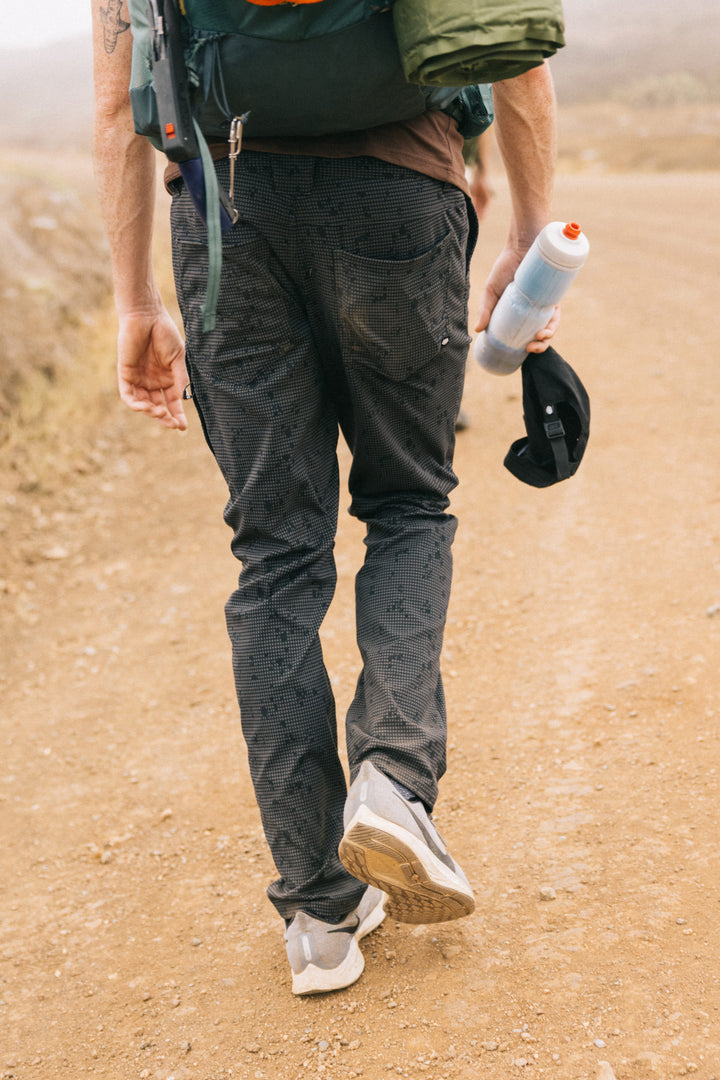 686 Men's Everywhere Pant - Slim Fit — RHINO GREY DESERT GRID (vista 2)