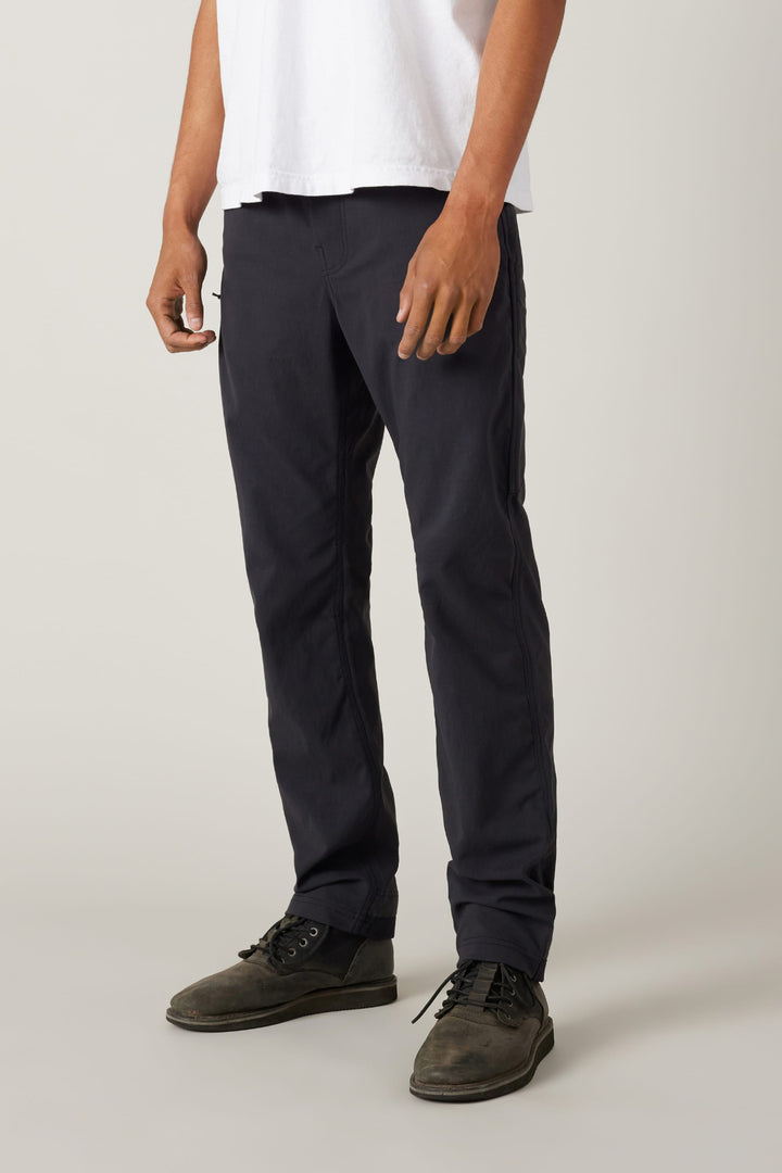 686 Men's Unwork Everywhere Pant - Slim Fit — OFF BLACK (vista 2)