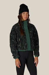 686 Women's Outpost Sherpa Jacket - MOSS GREEN SCRATCH CAMO