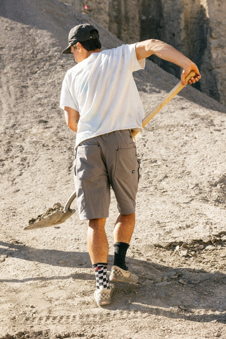 686 Men's Unwork Everywhere Short — RHINO GREY (vista 2)