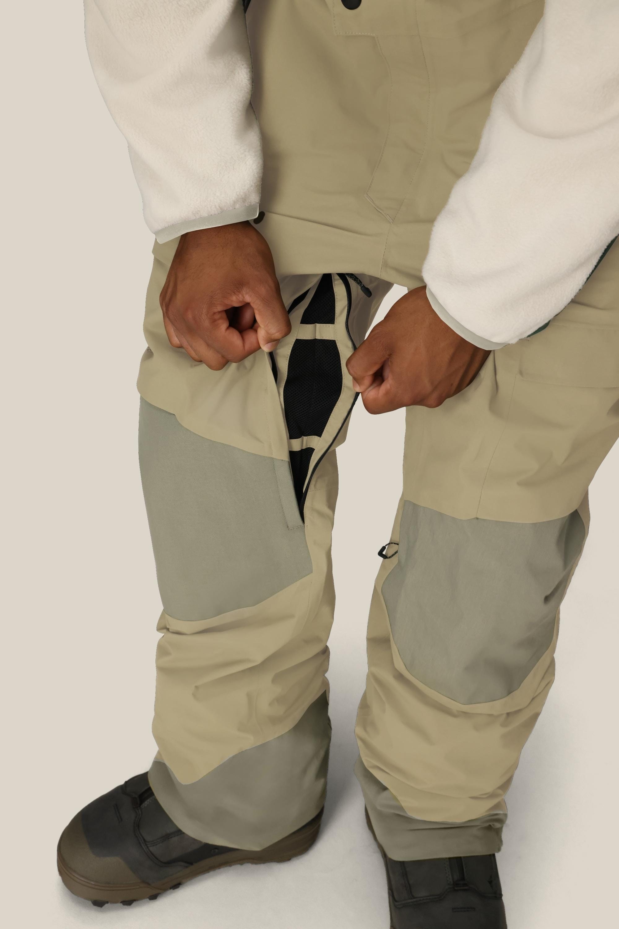 686 Men's GORE-TEX Dispatch Shell Bib