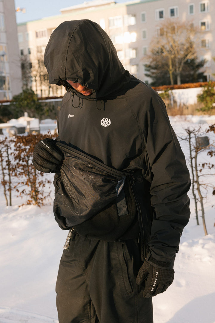 686 Men's WINDSTOPPER® Pullover Hoody by GORE-TEX® LABS — BLACK (vista 2)