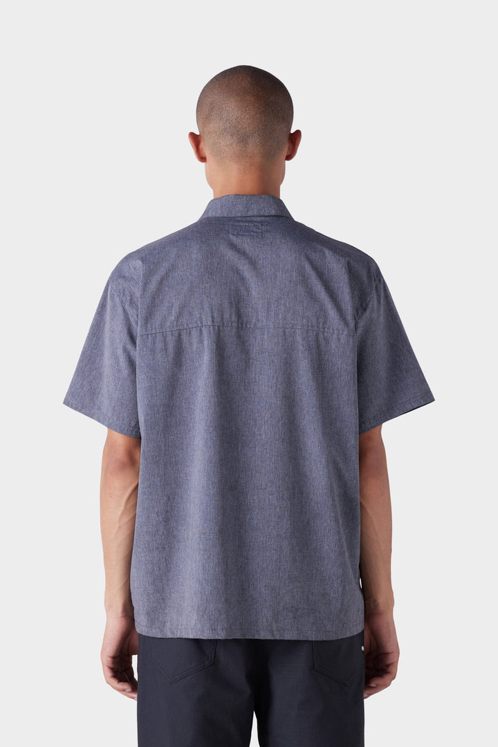 686 Men's Seeker Perforated Button Up — HEATHER CHARCOAL (vista 2)