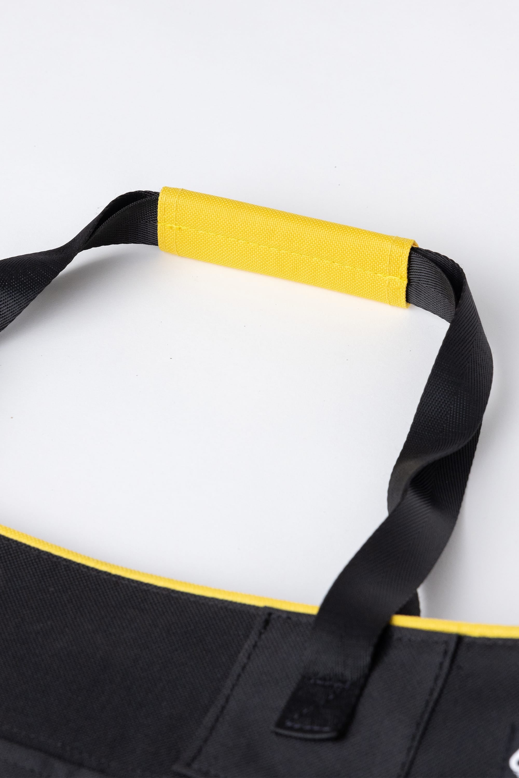 BLACK YELLOW