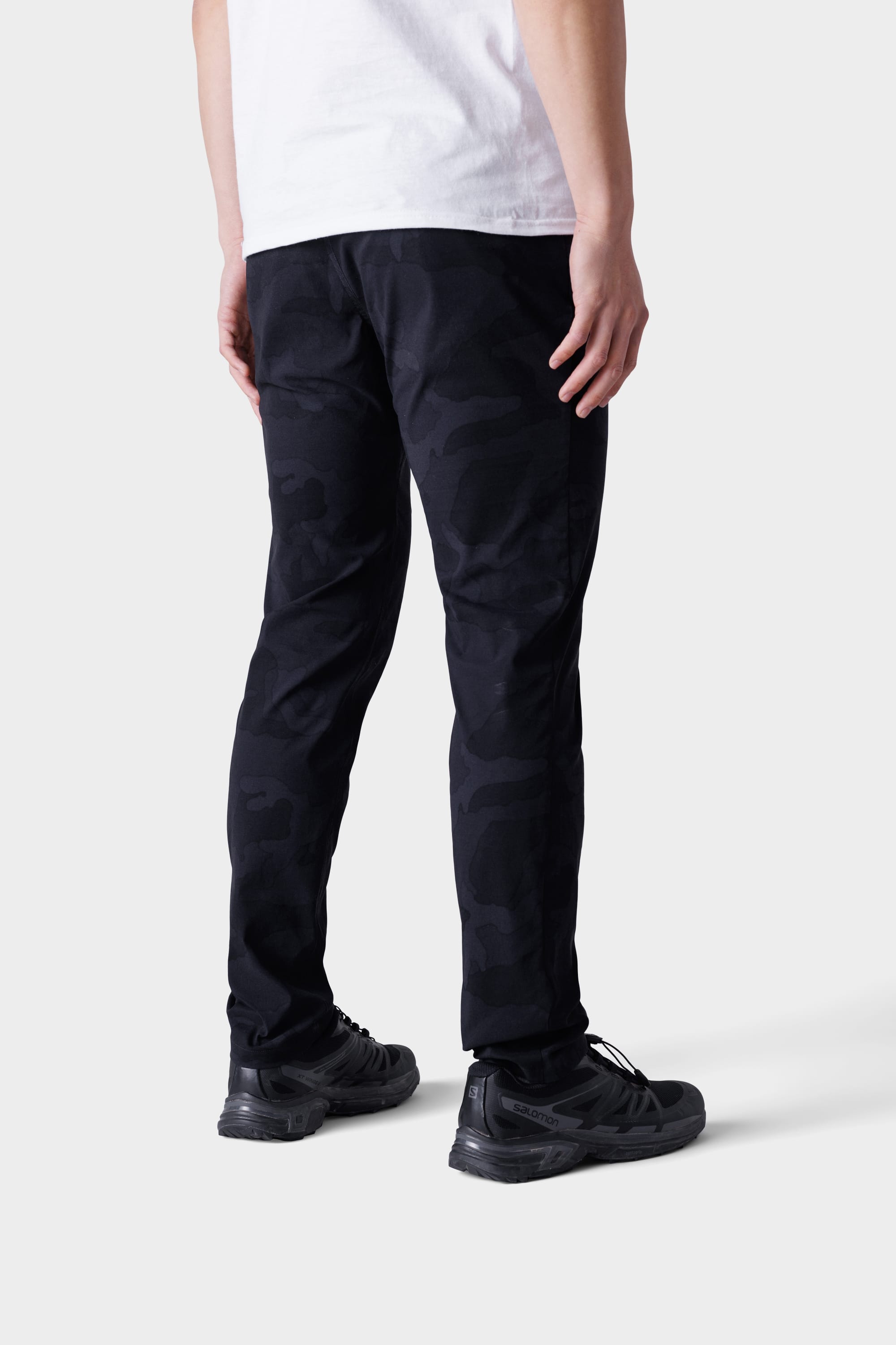 BLACK CAMO