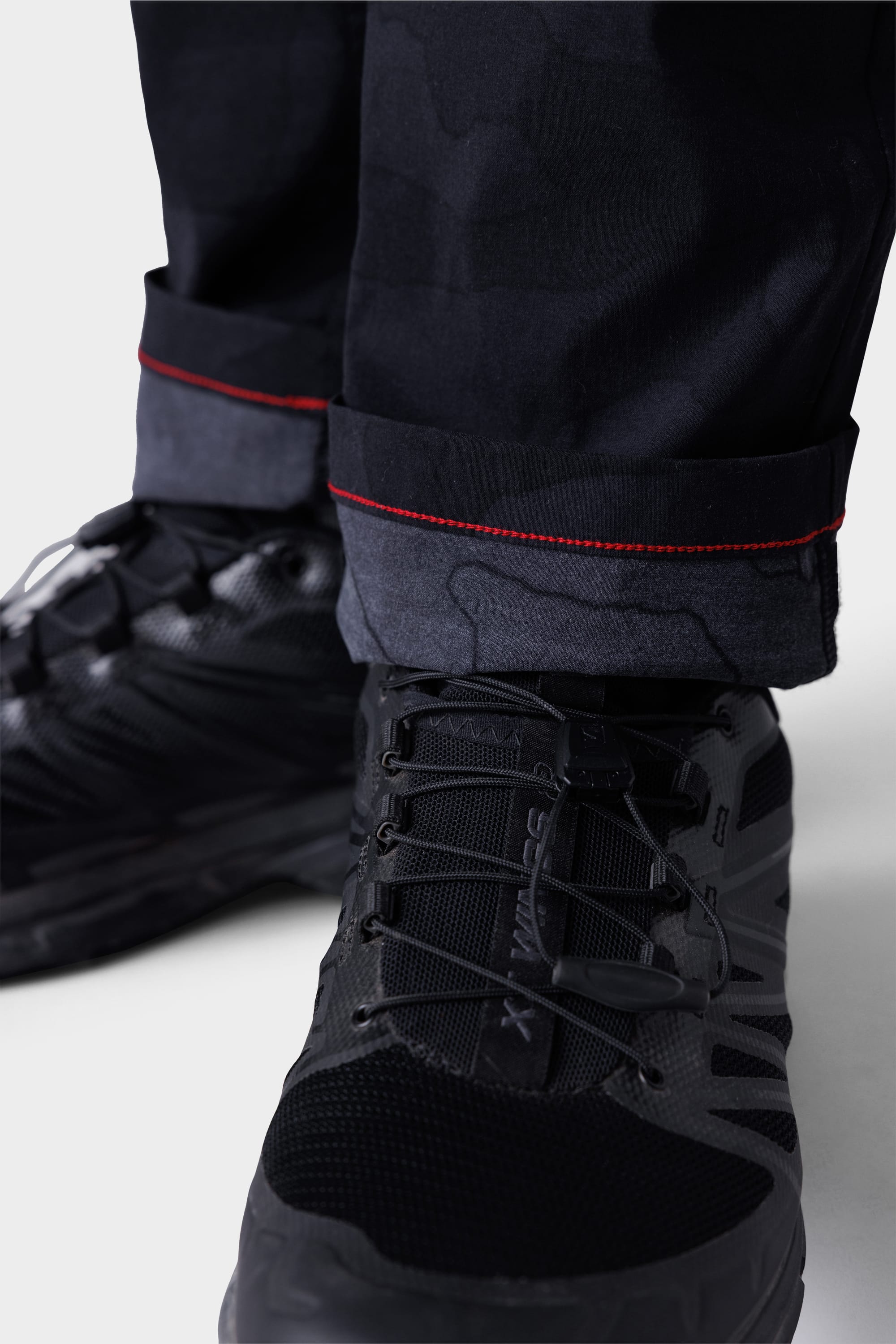 BLACK CAMO