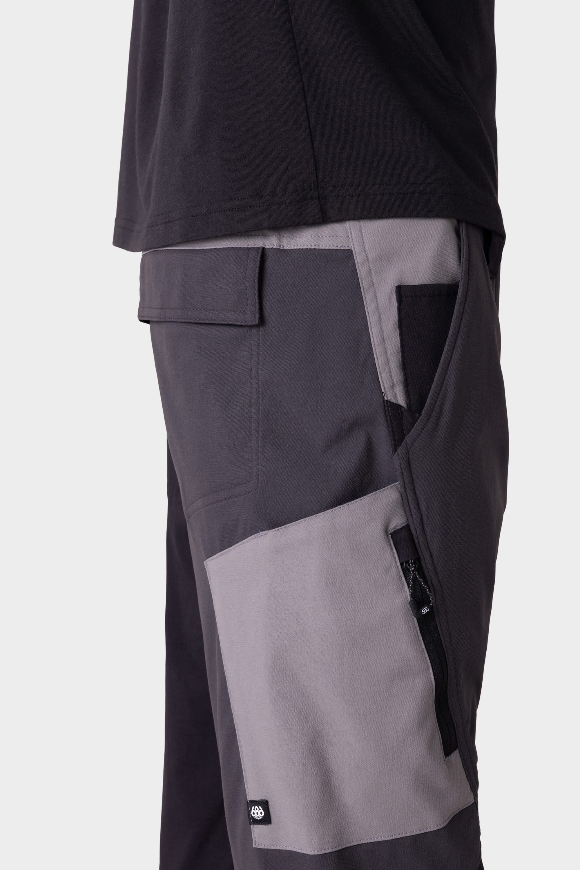 BLACK COLORBLOCK