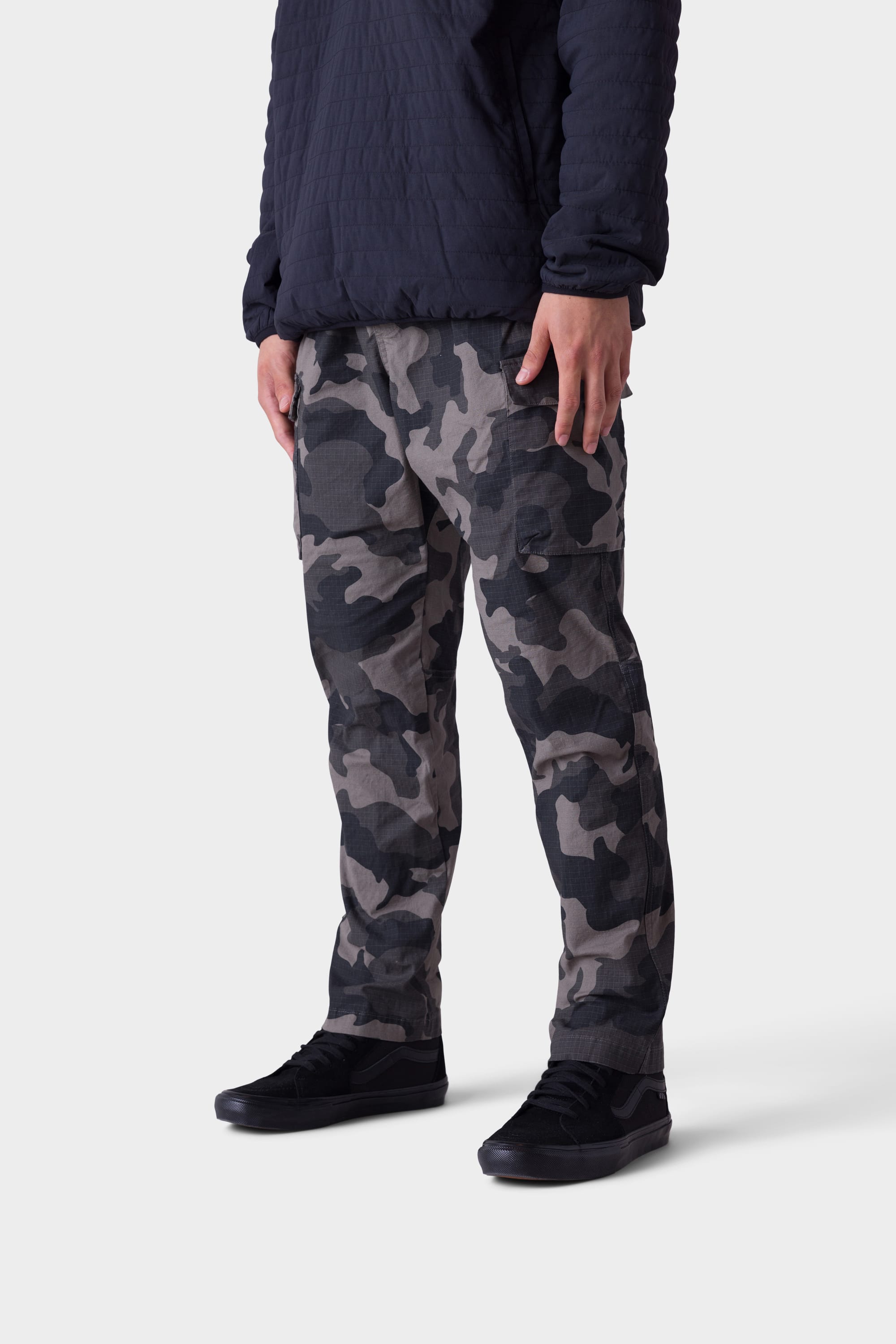 GREY CAMO
