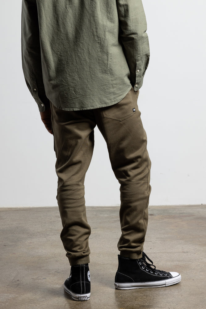 686 Men's Everywhere Double Knit Pant — DUSTY FATIGUE (vista 2)